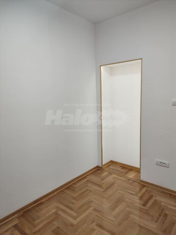 Lux Kalenić Salonac uknjižen, može na kredit, vlas — 15
