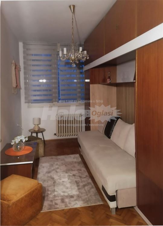 Lux komforan stan renoviran i sređen — 11