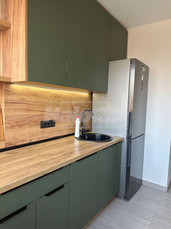 Lux komplet renoviran stan Fontana — 7