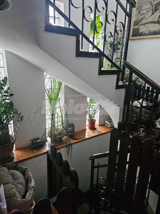 Lux kuca kod Olimpa Zvezdara 217m2 — 3