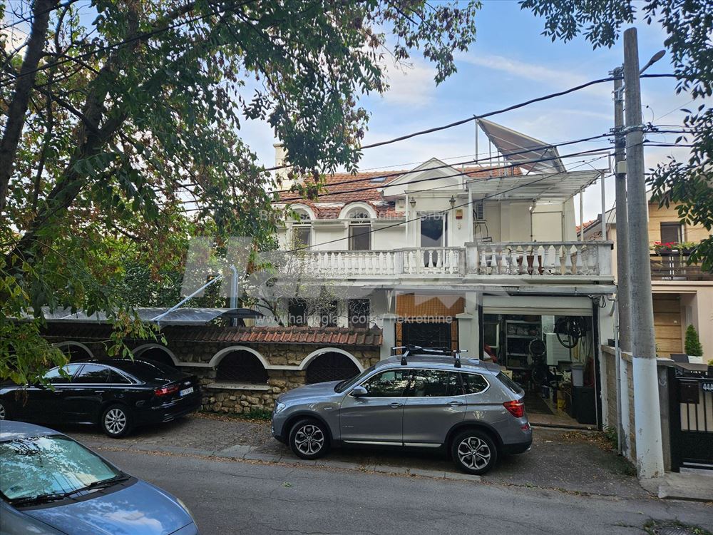 Lux kuca kod Olimpa Zvezdara 217m2 — 4