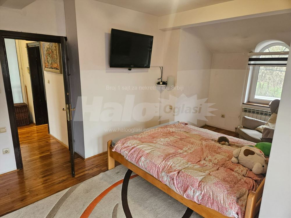 Lux kuca kod Olimpa Zvezdara 217m2 — 9