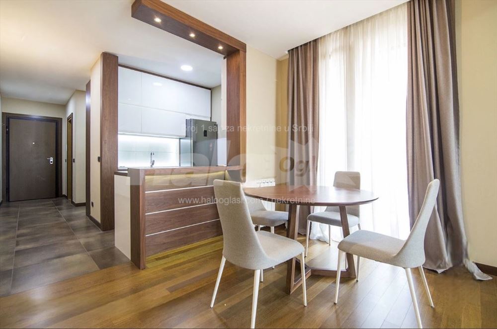 LUX moderno opremljen stan sa garažom na Dorćolu — 2