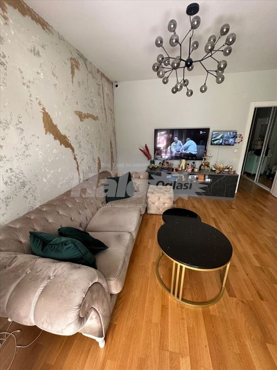 Lux stan sa dvorištem kod Paunovog brega — 4