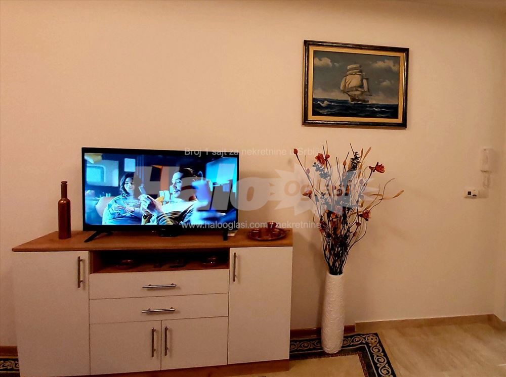 Lux, namešten 60m2 nov Ledine Novi BGD kod Granda — 11