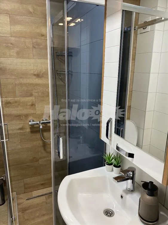 Lux namešten stan 57m2 Ledine - na prodaju — 4