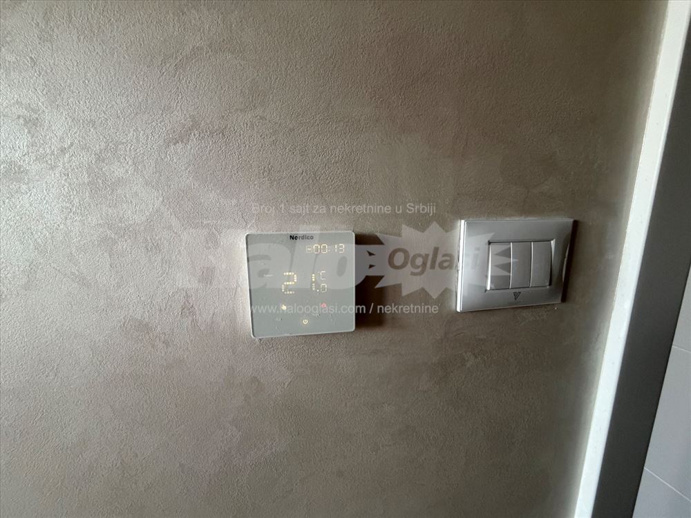 Lux namešten stan na atraktivnoj lokaciji — 10