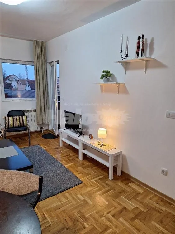 Lux novi stan na Zrenjaninskom putu — 5