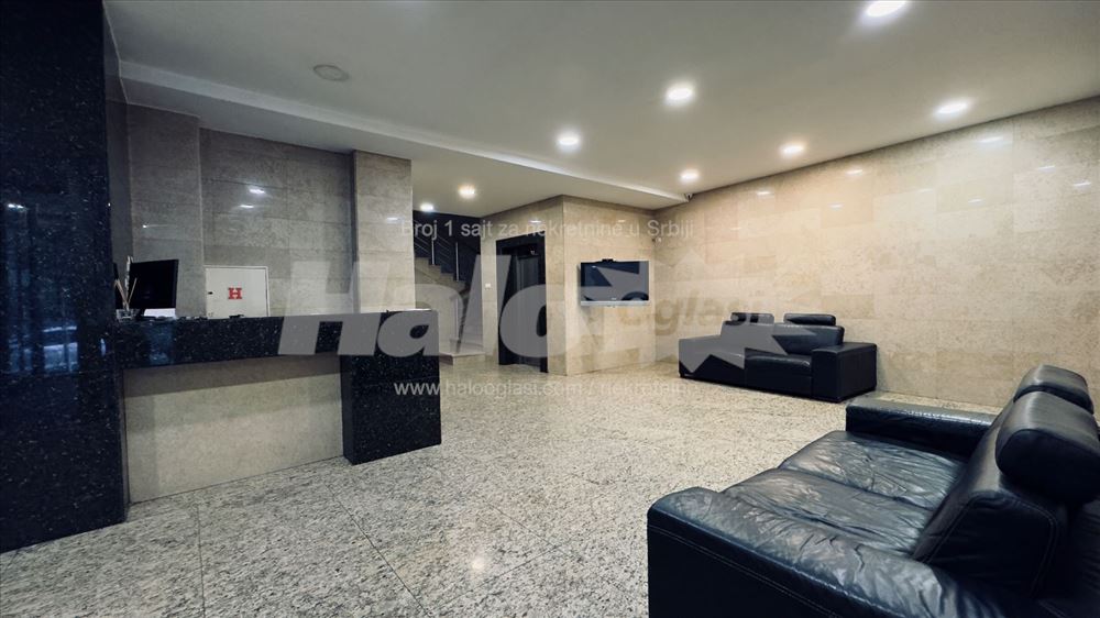 Lux penthouse 244m2 + 100m2 ter - Tasmajdan — 2