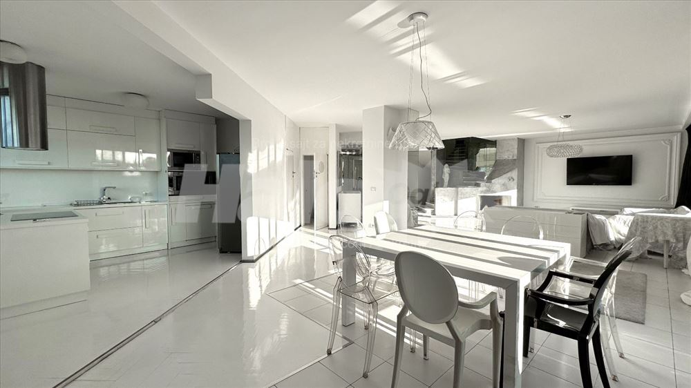 Lux penthouse 244m2 + 100m2 ter - Tasmajdan — 5