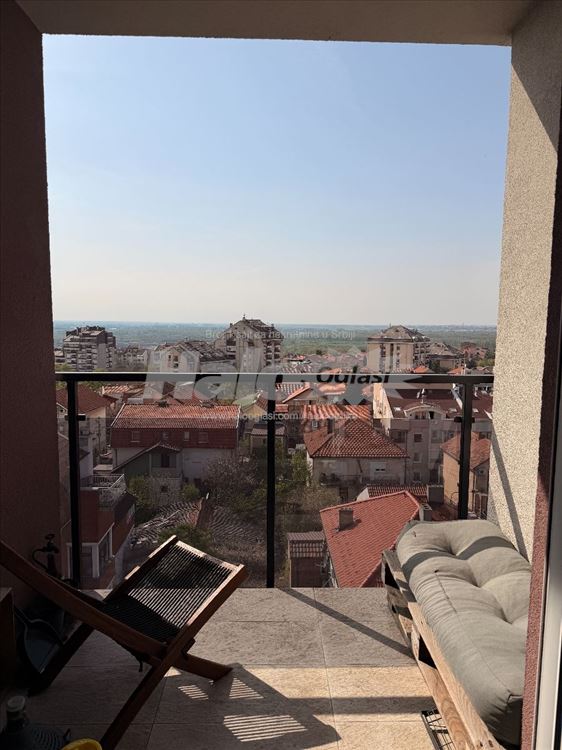 Lux porodičan 4.0 stan | Opremljen | Garaža — 15
