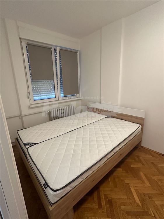 LUX stan 40m2, centar — 12