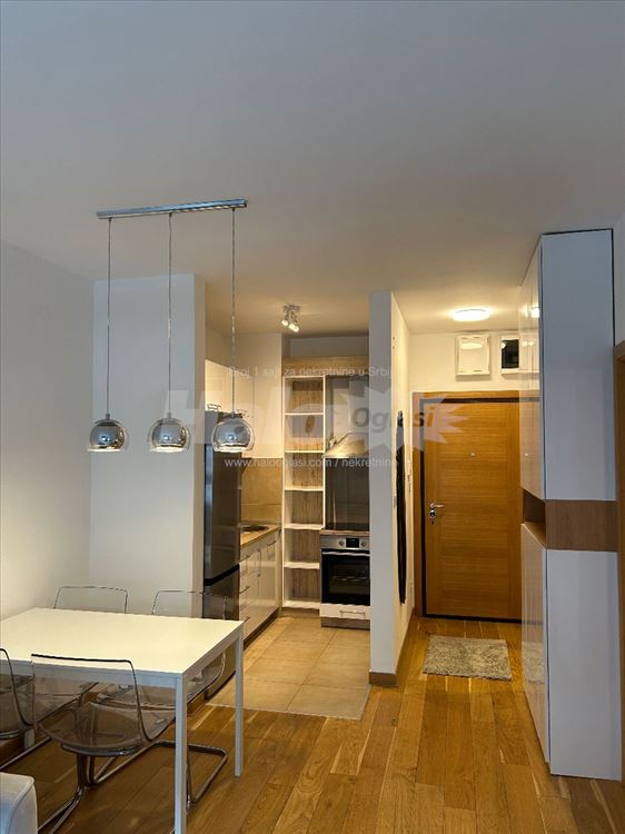 Lux stan 42m2 Beo Shopping Centar — 4