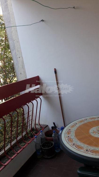 Lux stan 72m2 2.5 — 9