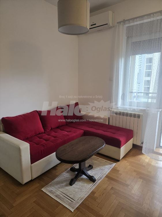 Lux stan Banovo brdo 36m2 — 4