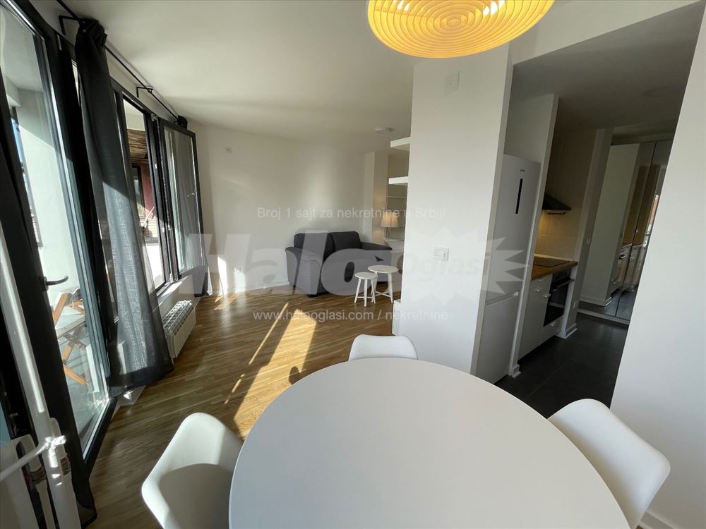 LUX stan, Blok 21, Bulevar Zorana Đinđića — 6