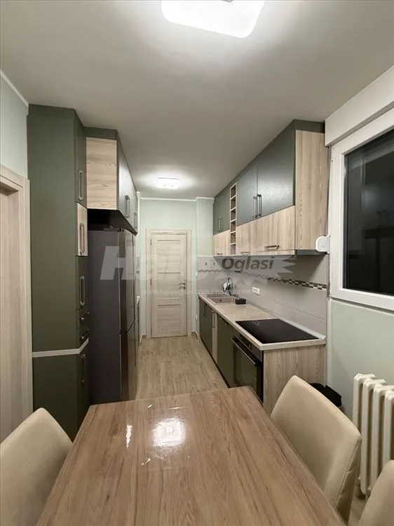 LUX stan Borča Centar 3 — 3