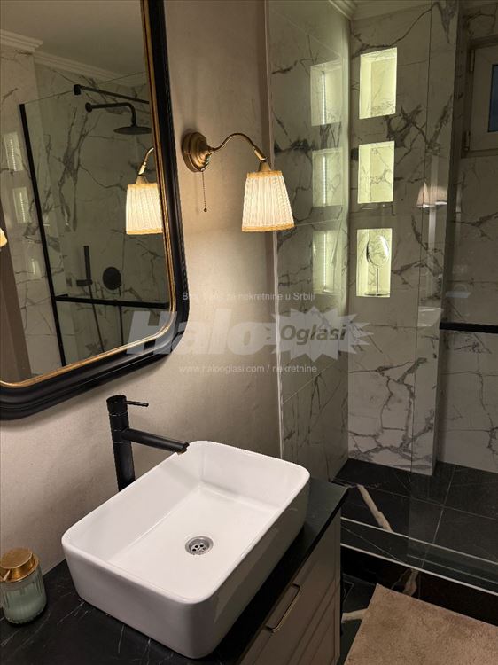 Lux stan, kod Djerama, bulevara, 3.0, 63m2-1100eur — 12