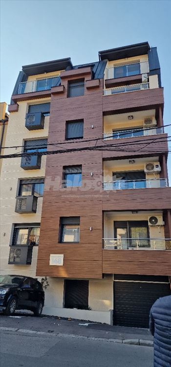 Lux stan na Zvezdari — 2