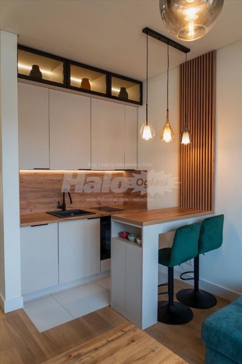 Lux stan sa mogućnošću korišćenja garažnog mesta — 2
