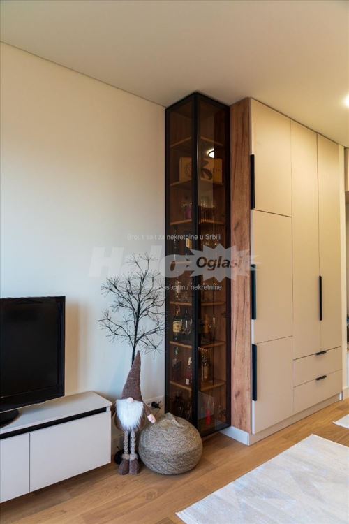 Lux stan sa mogućnošću korišćenja garažnog mesta — 3