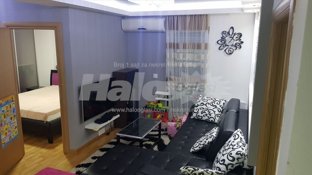 Lux Stan sa privatnim dvorištem — 7