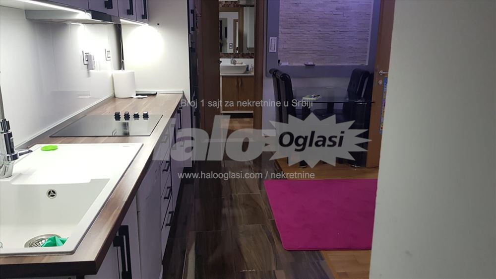 Lux Stan sa privatnim dvorištem — 8