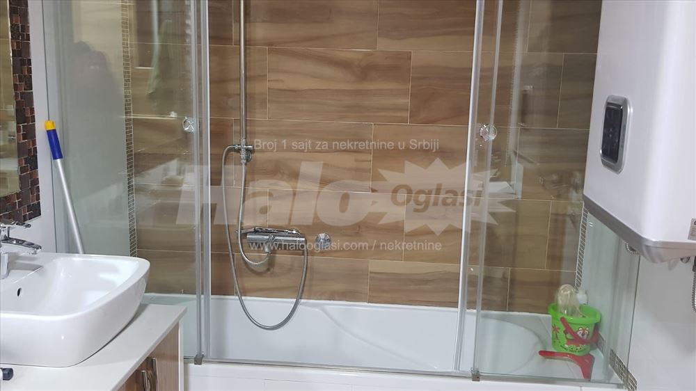 Lux Stan sa privatnim dvorištem — 9