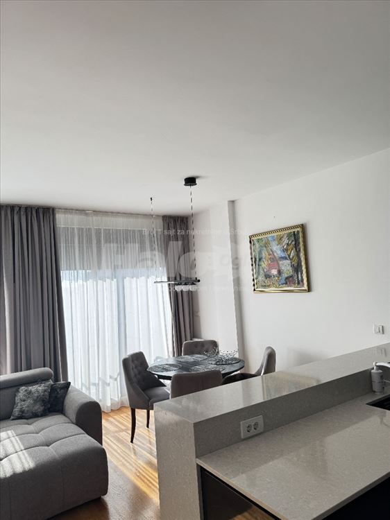 Lux stan, trosoban Banjica, namešten — 3
