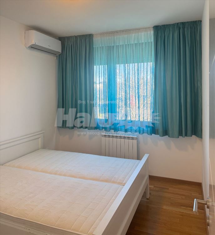 Lux stan, trosoban Banjica, namešten — 9