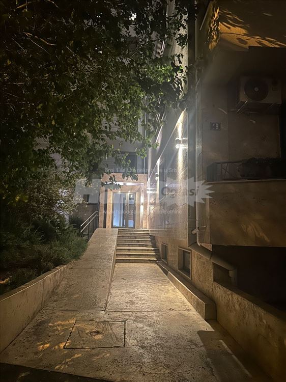 Lux stan, u novogradnji Lekino brdo Šumice — 5