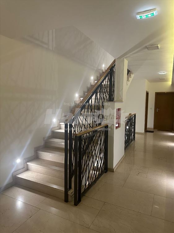 Lux stan, u novogradnji Lekino brdo Šumice — 7