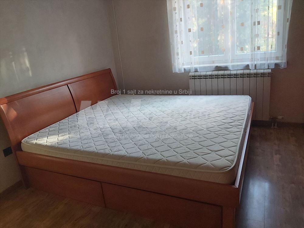 Lux stan u Zemunu, teretana, garaza, izdavanje — 9