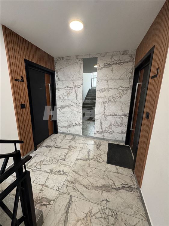 Lux stan za izdavanje 70 m2 — 2