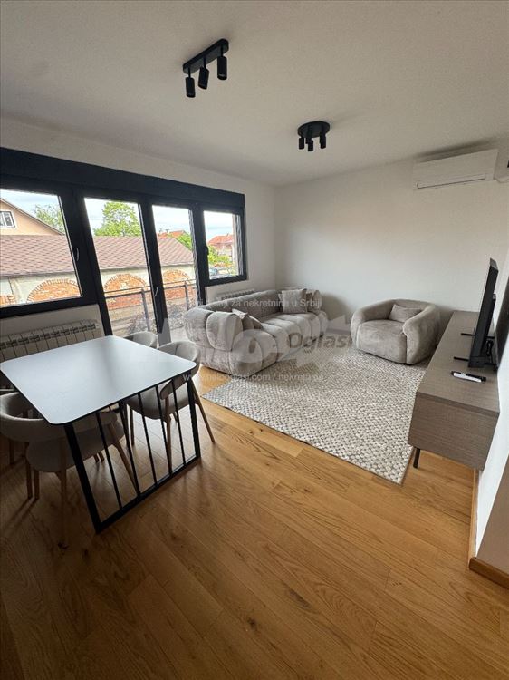 Lux stan za izdavanje 70 m2 — 12