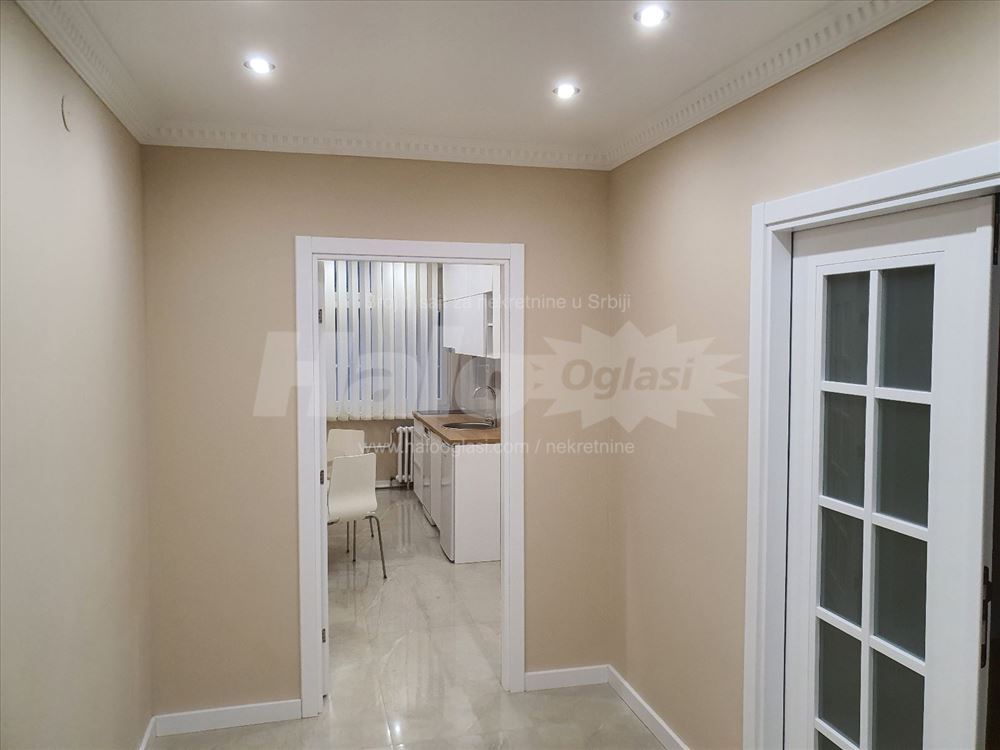 Lux stan/poslov.prostor na odličnoj lokaciji,70m2 — 10