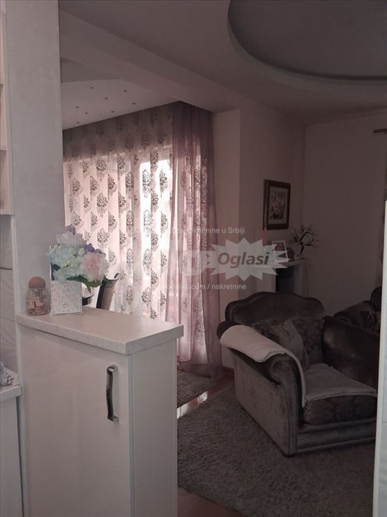 Lux stan,Zemun-Gornji Grad (retko) — 9