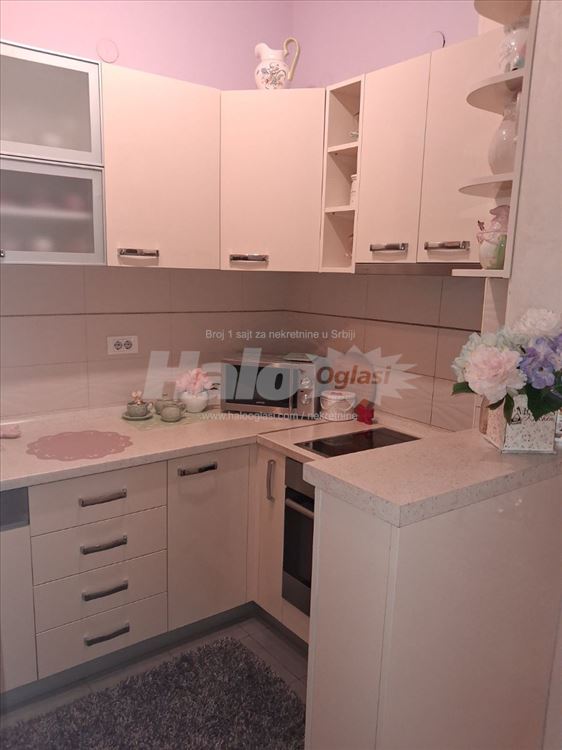 Lux stan,Zemun-Gornji Grad (retko) — 10