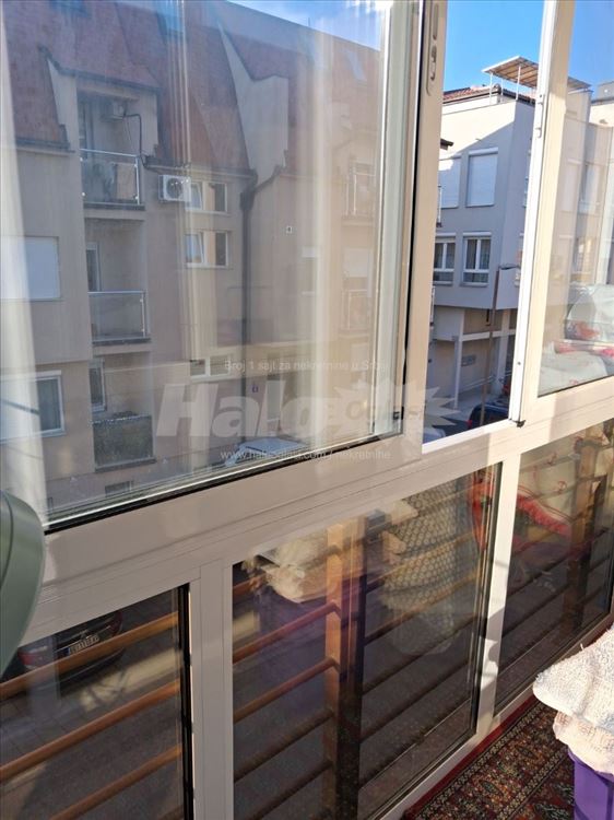 Lux stan,Zemun-Gornji Grad (retko) — 14