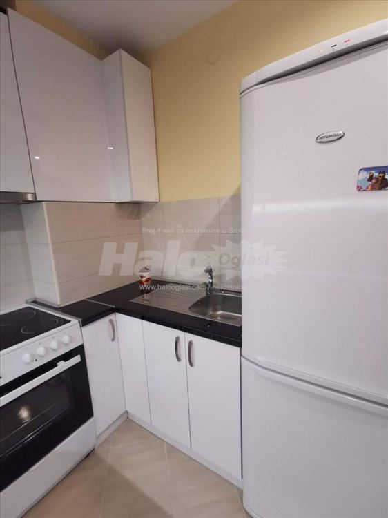 Lux trosoban stan 70 m² – Zvezdara — 8
