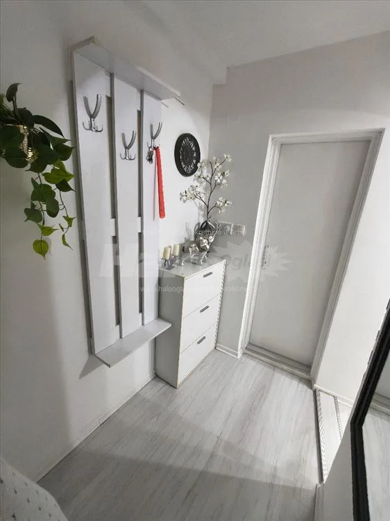 LUX trosoban stan na Karaburmi – 49m² sa terasom — 2