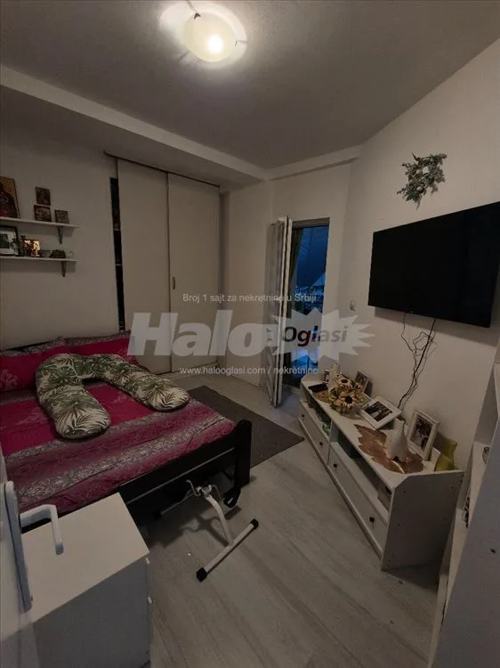 LUX trosoban stan na Karaburmi – 49m² sa terasom — 12