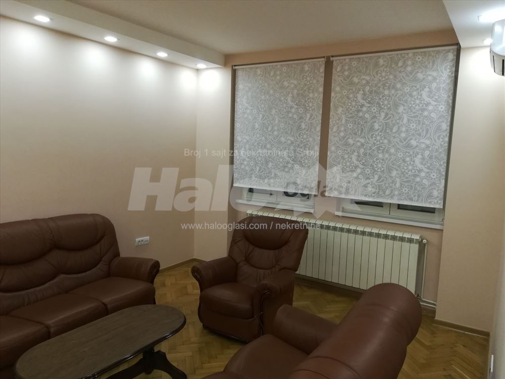 Lux trosoban stan/poslovni prostor 60m2, Cetinjska — 2