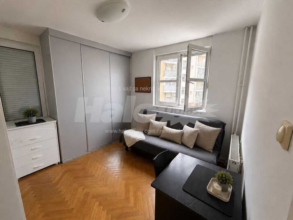 LUX trosobni stan 93 m² sa garažom – Autokomanda — 4