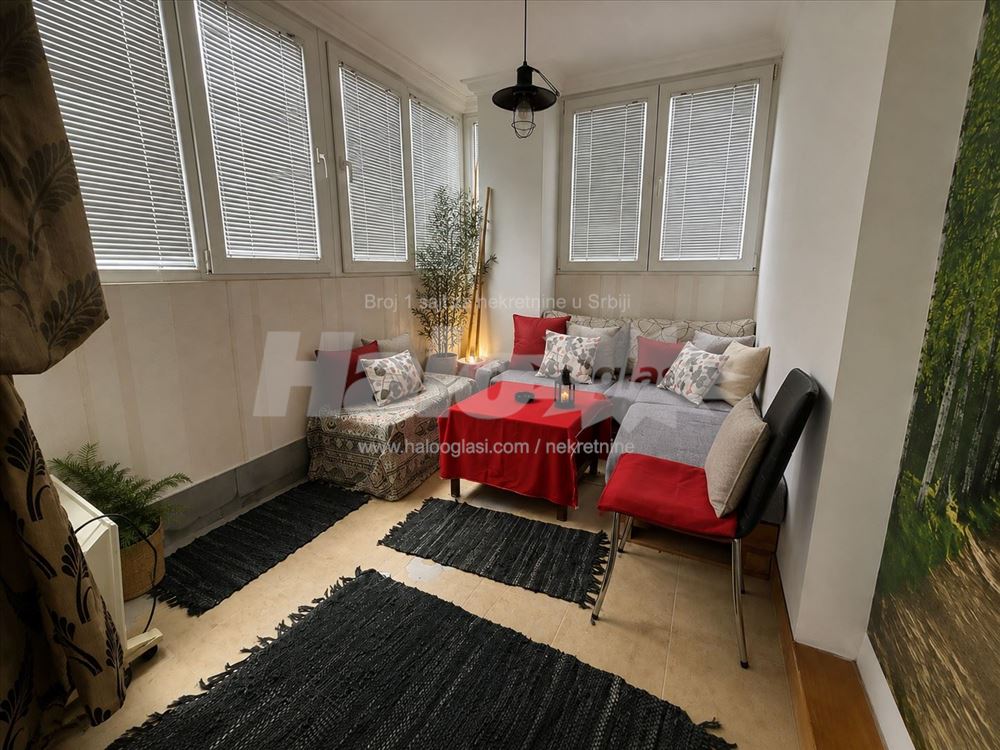 LUX trosobni stan 93 m² sa garažom – Autokomanda — 9