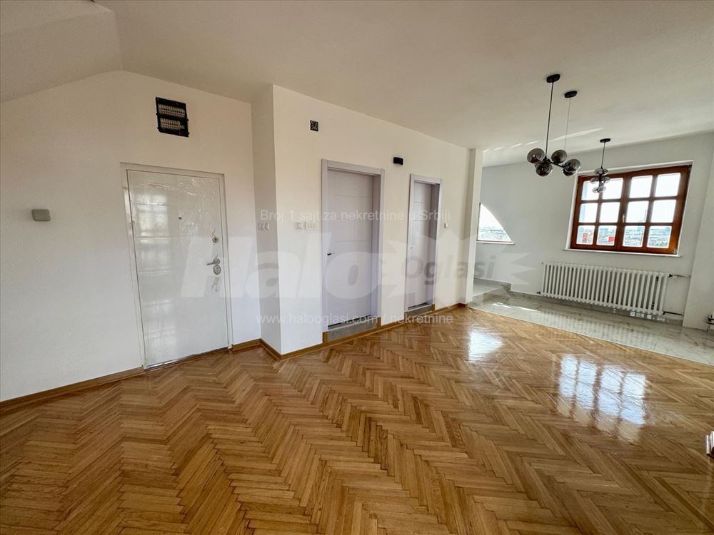Lux! U cenu ukljuceno grejanje,infostan — 13