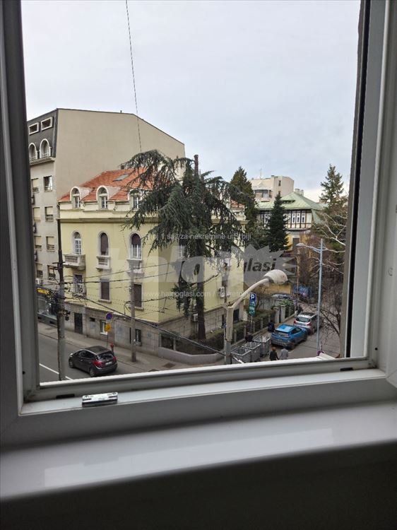 LUX, Ugao Cara Nikolaja II i Vojvode Dragomira — 10