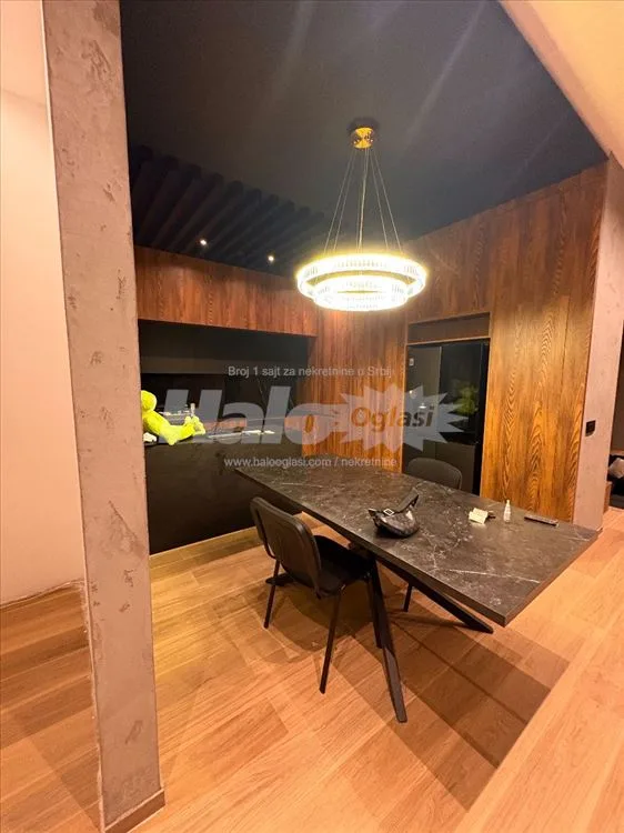 Lux vila sa bazenom i teretanom — 4