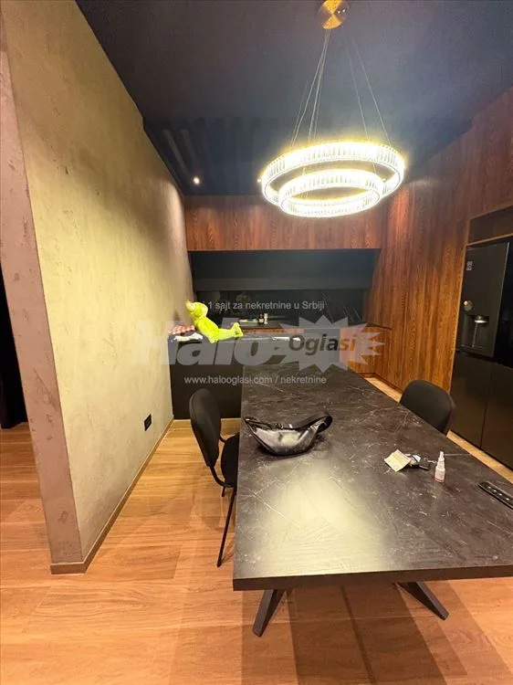 Lux vila sa bazenom i teretanom — 5