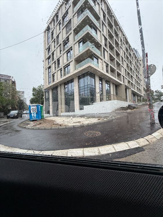 Lux Viva Residence — 11